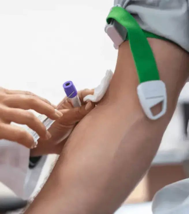 врач со стетоскопом