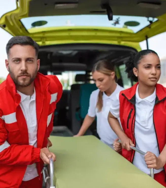 врач со стетоскопом