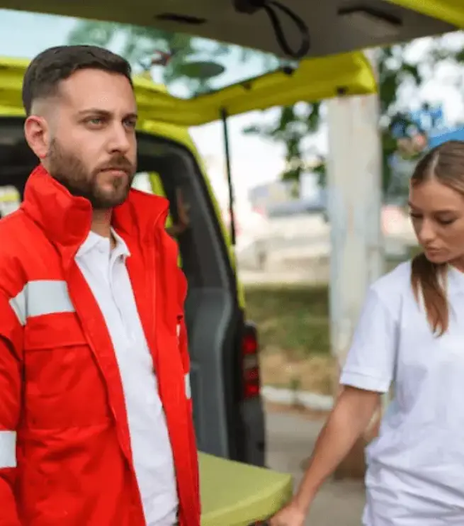 врач со стетоскопом